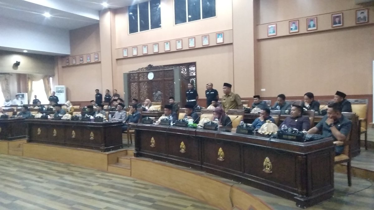Di Paripurna, Salmawati Masih Klaim Sebagai Ketua DPRD Jeneponto