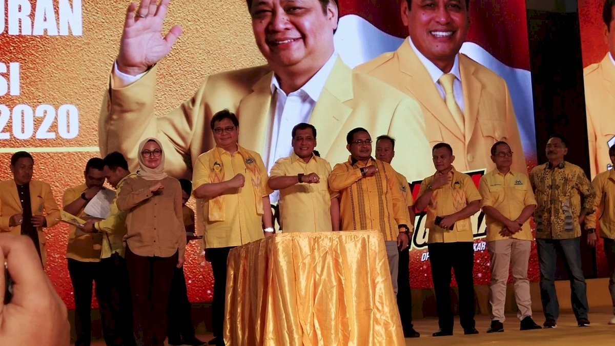 Target 70 Persen Menang di Sulsel, NH: Kader Golkar Wajib Dukung