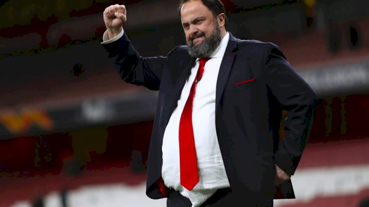 Evangelos Marinakis, Pemilik Klub Sepakbola Olympiakos Terinfeksi Corona