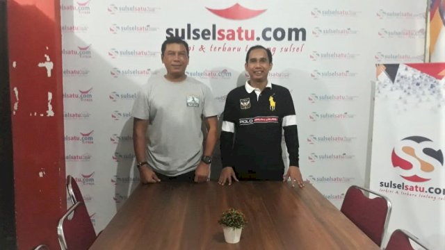 Kapolrestabes Makassar Kombes Pol Yudhiawan Wibisono dan Komut Sulselsatu.com Rudianto Lallo.SH. (Sulselsatu/Hendra Wijaya)