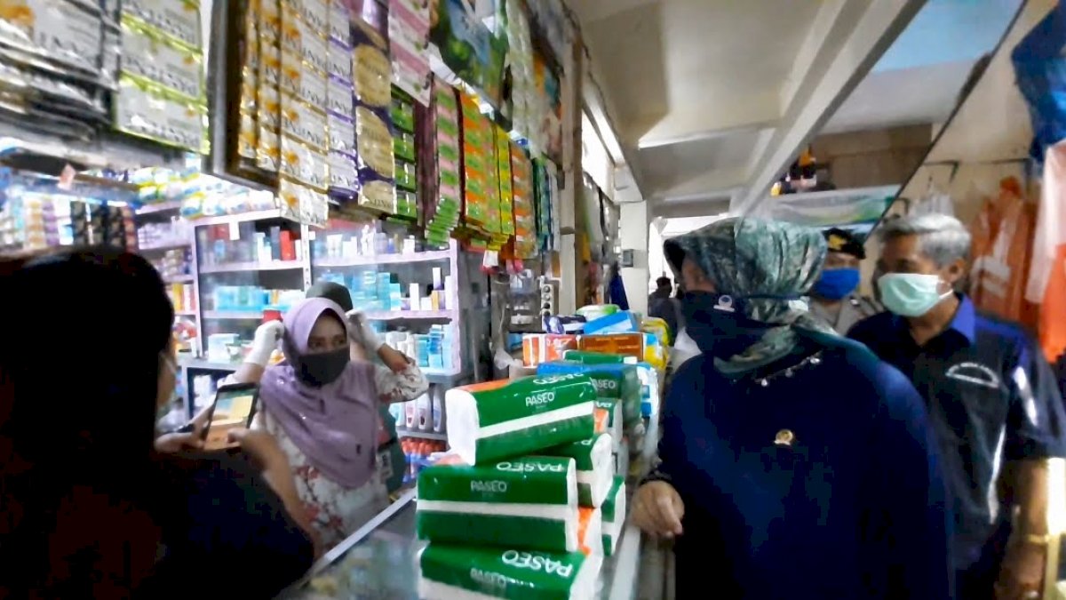 Hasnah Syam Donasikan Gaji untuk Penanganan Covid-19