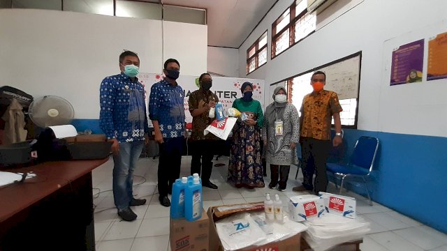 istimewa