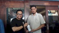 Sekretaris Gerindra Sulsel Bagi Hand Sanitizer ke Warga Makassar dan Gowa