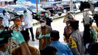Begini Cara Taufan Pawe Tangani Pasien Covid-19 di RSUD Andi Makkasau