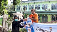 Jelang Ramadan, FISIP Unismuh Serahkan Bantuan Untuk Kelompok Masyarakat Rentan
