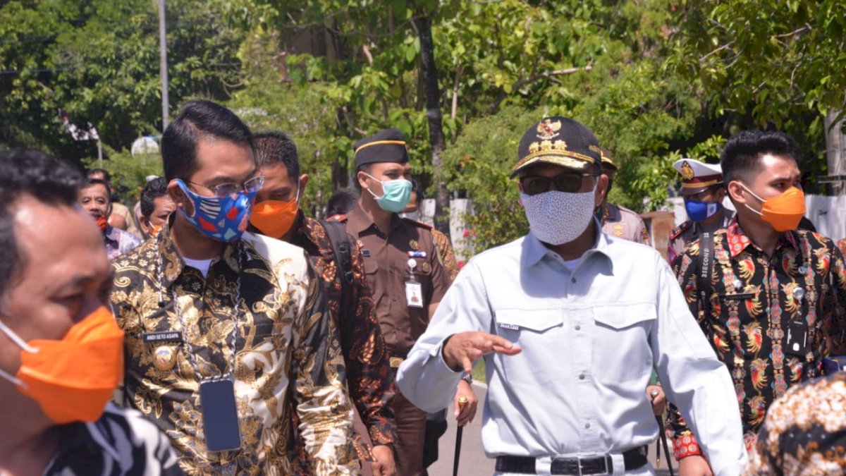 Atasi Dampak Ekonomi Corona, Pemkab Sinjai Gratiskan Pajak dan Retribusi
