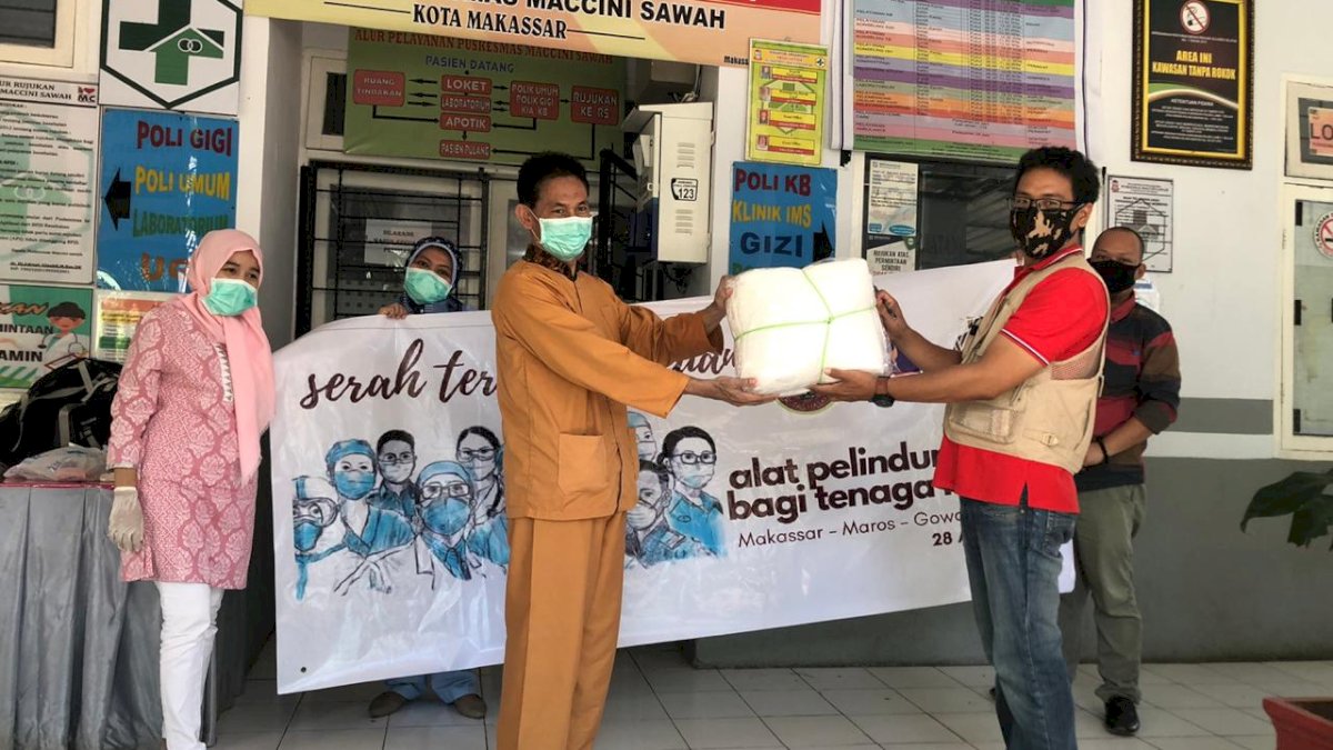 Ikatan Alumni Unhas Sebar APD Untuk Tenaga Medis di 4 Daerah