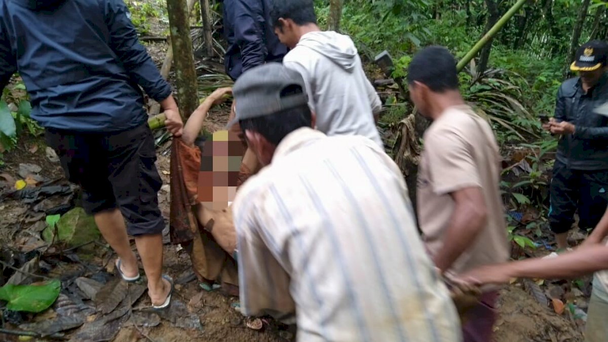 Nyaris Tewas, Kakek di Sinjai Luka Parah Dibacok Anak Stres