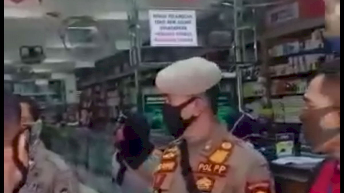 Membandel, Izin Toko Agung Terancam Dicabut