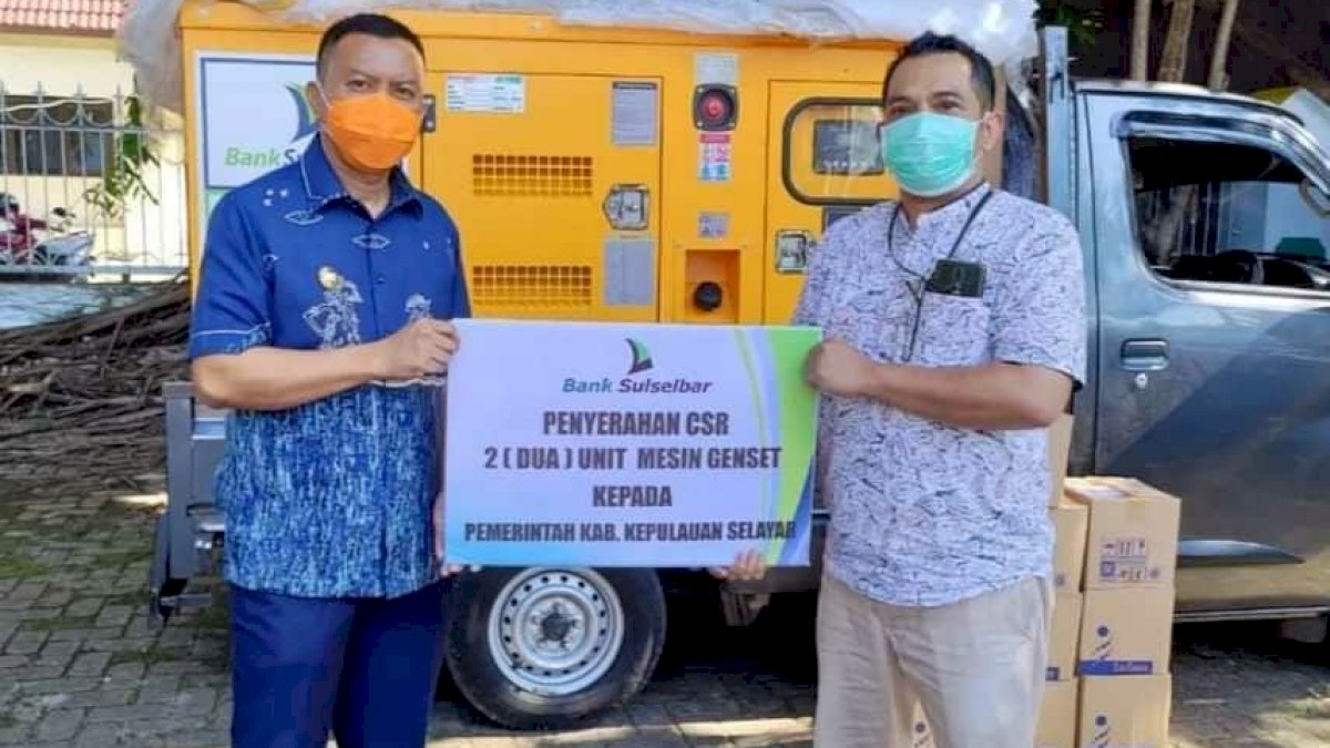Wujud Kepedulian di Tengah Pandemi, Bank Sulselbar Bantu Masyarakat Selayar 2 Unit Genset