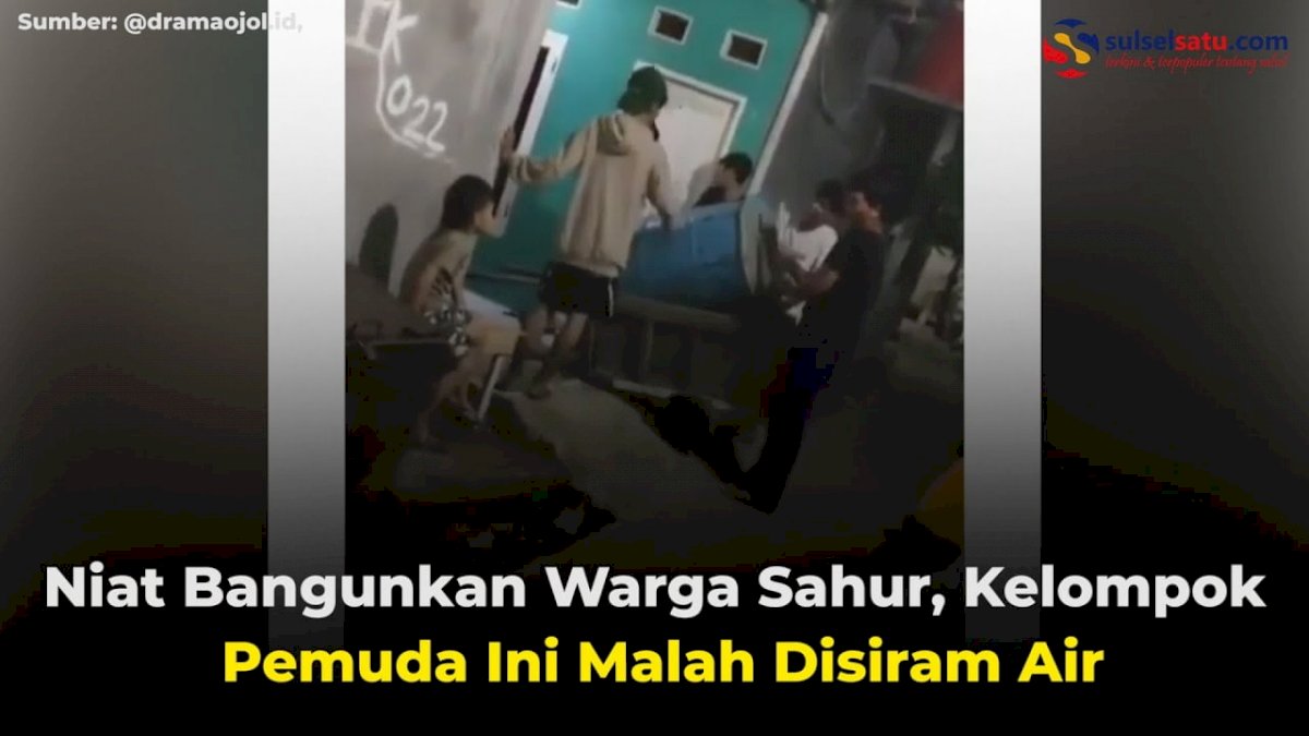 VIDEO: Niat Bangunkan Warga Sahur, Kelompok Pemuda Ini Malah Disiram Air