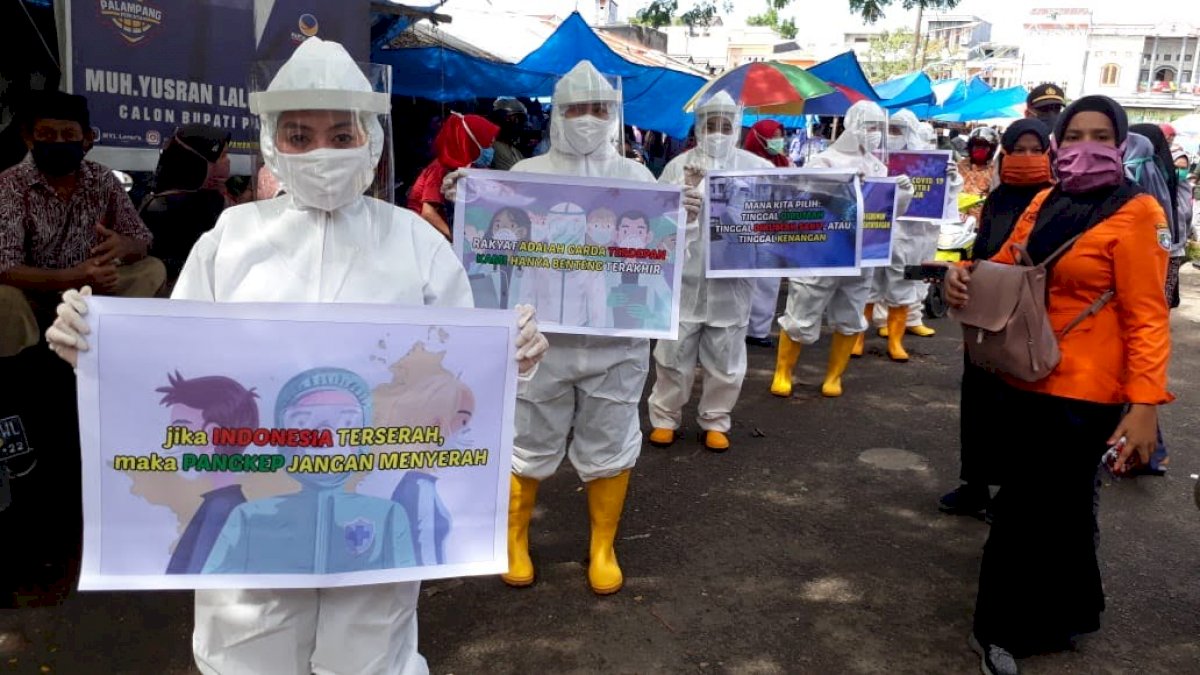 Tim Covid-19 RS Batara Siang Pangkep Long March Ingatkan Warga Bahaya Corona