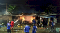 Diduga Korsleting Listrik, Enam Kios di Mandai Maros Ludes Terbakar