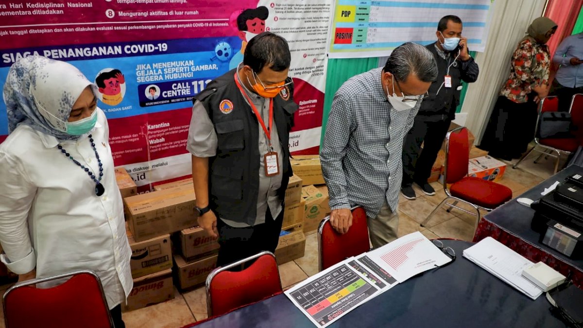 Gubernur Nurdin Kembali Kunjungi Posko Covid-19 Kota Makassar, Bahas Evaluasi PSBB