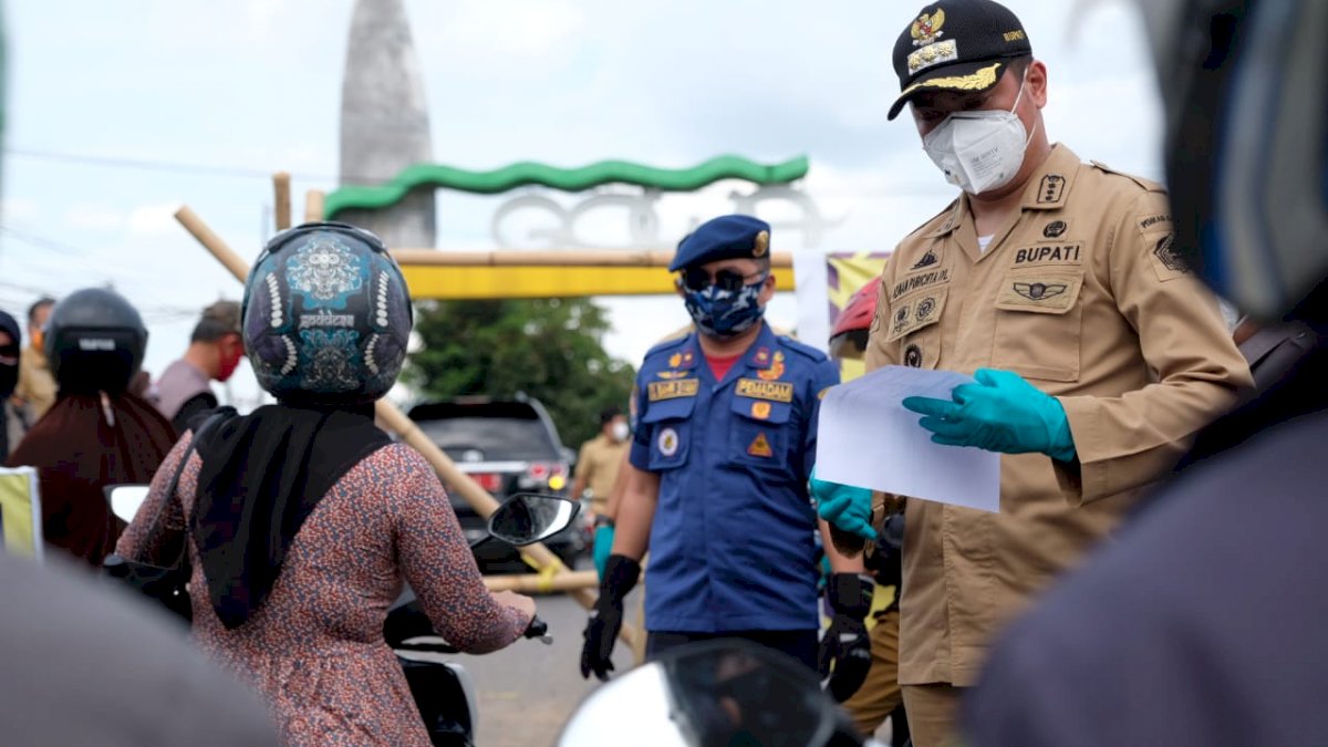 Hari Pertama PSBB di Gowa Sebabkan Kemacetan