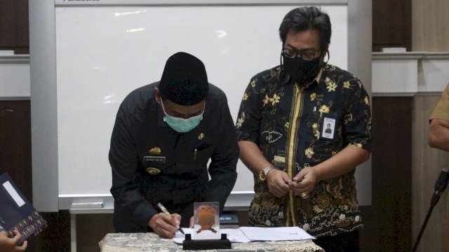 istimewa