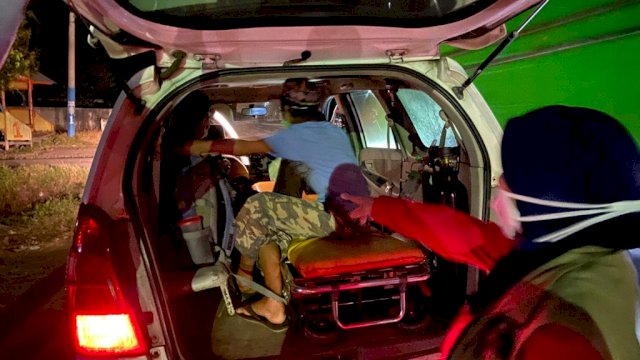 Pasien positif Covid-19 di rujuk ke RSUD Labuang Baji di Kota Makassar. (ist) 