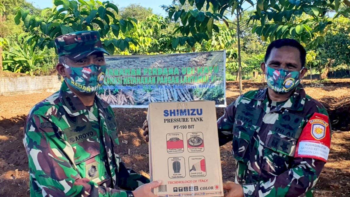 Lantamal VI Serahkan Pompa Air untuk Kebun Ketahanan Pangan Covid-19