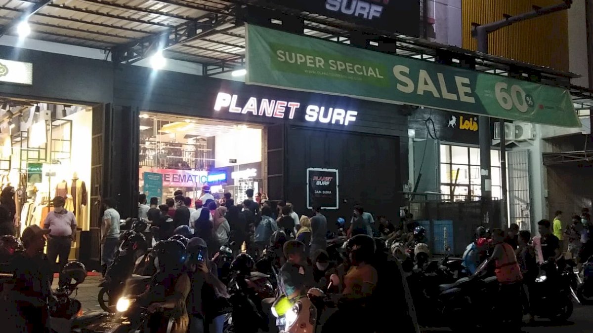 Pandemi Covid-19, Planet Surf Parepare Banjir Pengunjung, Satpol-PP Tutup Paksa