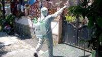 Cegah Penyebaran Covid-19, XL Home Semprot Disinfektan di Perumahan Makassar