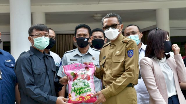 istimewa