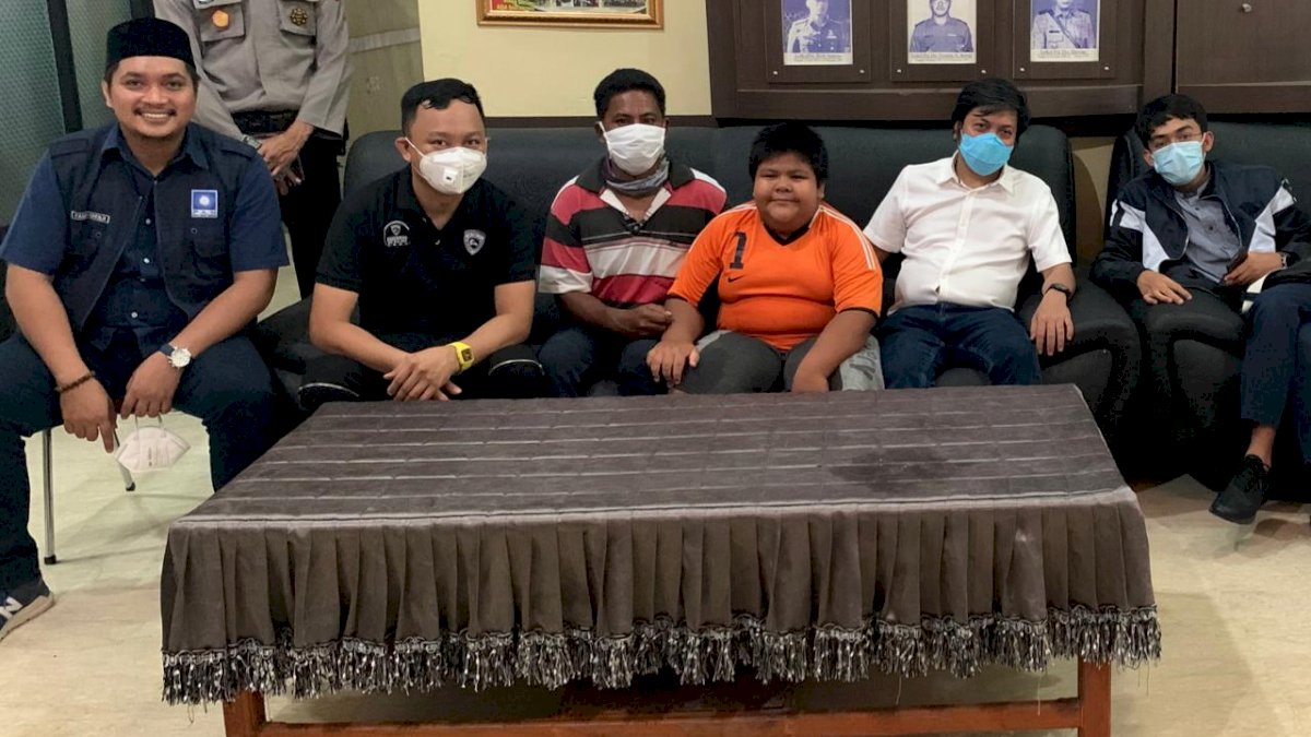 Irfan AB Kunjungi Bocah Korban Perundungan di Pangkep