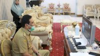 Bupati Barru Sempatkan Waktu Semangati Langsung Warga Positif Corona
