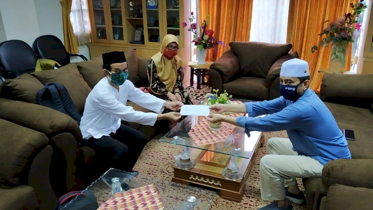 Rektor Launching Unit Pengelola Zakat UIN Alauddin Makassar