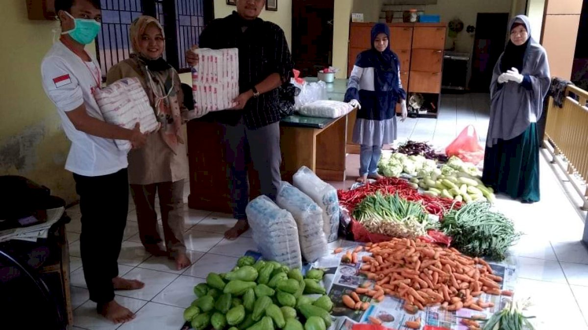 RAI Makassar Turut Berpartisipasi dalam Program Berbagi THR Sehat