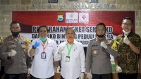 PT Bintang Internasional Serahkan 1700 Paket Sembako untuk Warga Terdampak Covid-19