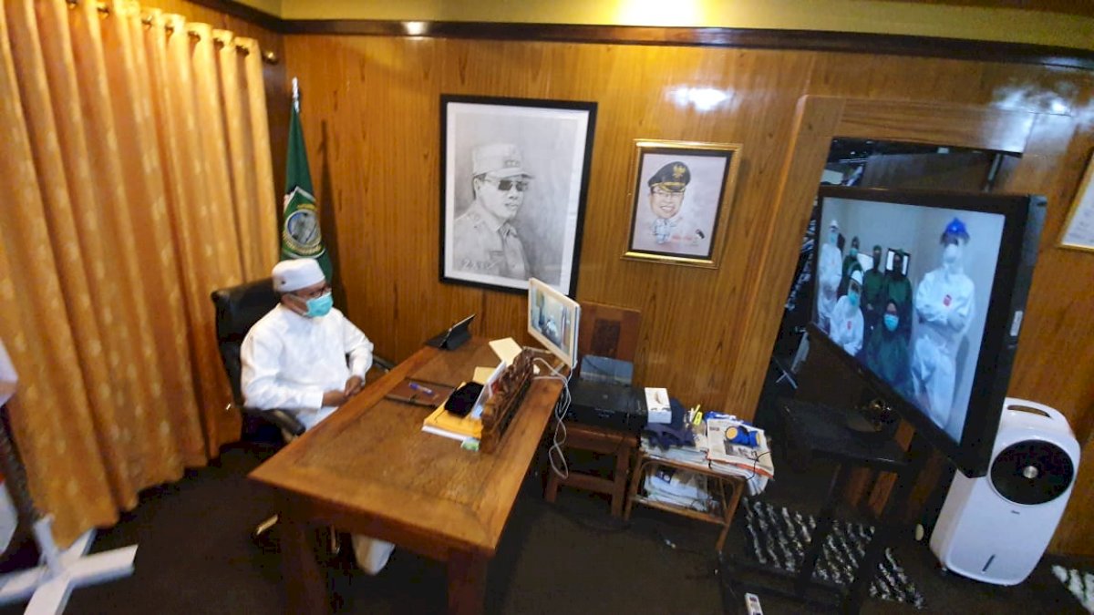 Gelar Video Conference, Taufan Beri Semangat Tenaga Medis Covid-19