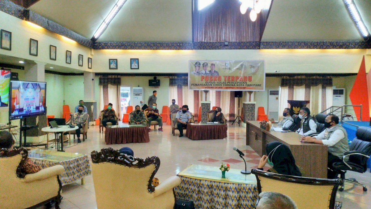 Lumpuhkan Corona, Taufan Pawe Minta Warga Setop Kumpul-kumpul