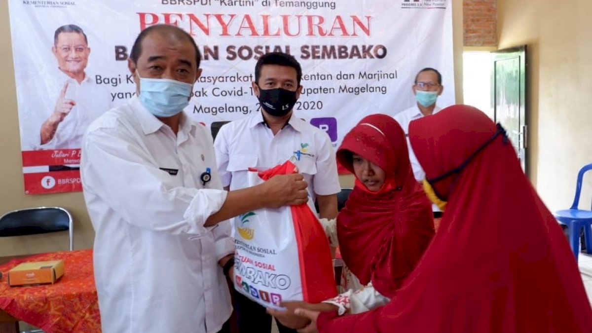Pemkab Magelang Apresiasi Bantuan Covid-19 BBRSPDI Kartini Temanggung