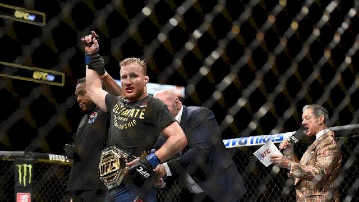 UFC 249: Gaetjhe Menang TKO atas Ferguson