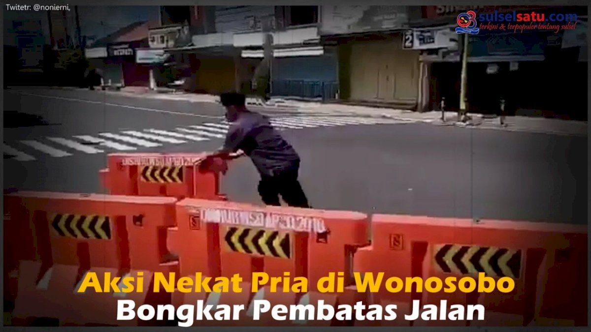 VIDEO: Aksi Nekat Pria di Wonosobo Bongkar Pembatas Jalan