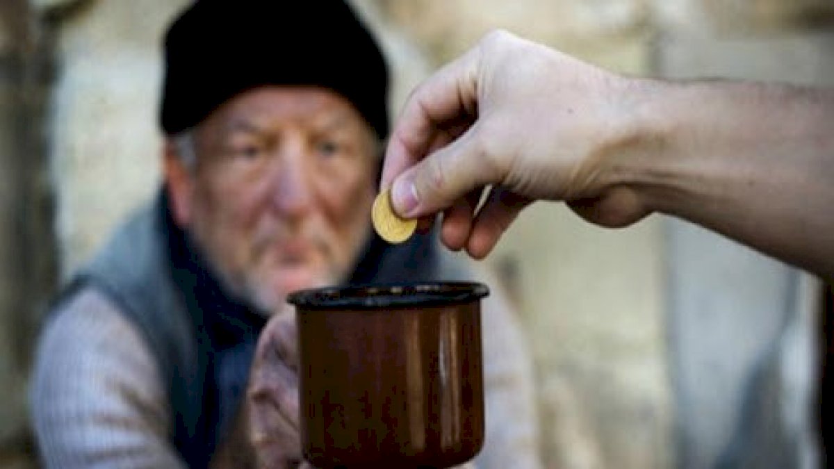 KOLOM: Siapakah Pendusta Agama?