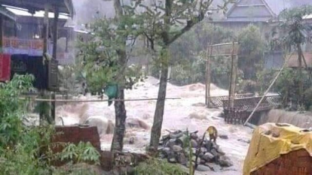 Banjir kepung Jeneponto. (ist)