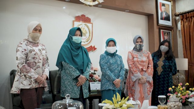 istimewa