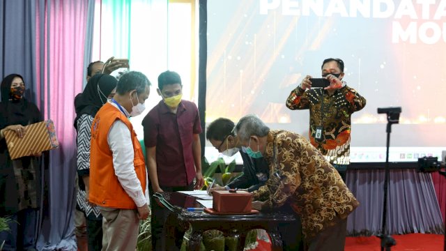 istimewa