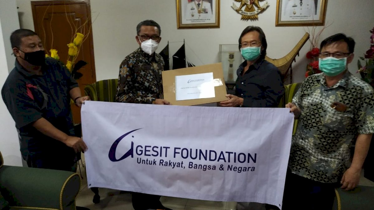 Nurdin Abdullah Terima Donasi Tiga Ventilator dari Gesit Foundation di Jakarta