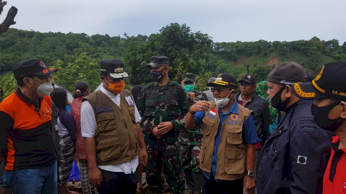 Wagub Sulsel Tinjau Lokasi Banjir dan Longsor di Jeneponto