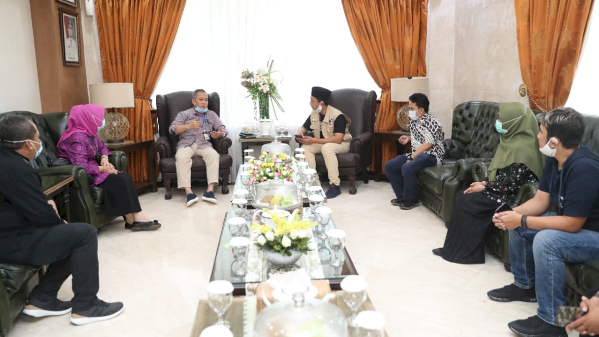 ARH Dukung Pemkot Makassar Tangani Covid-19