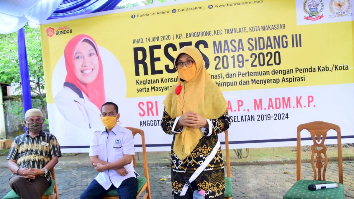 Sri Rahmi Ingatkan Warga Saat Reses, Tidak Mudah Terprovokasi Isu Covid-19