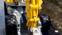 Dinas PU Turunkan Excavator Spider Normalisasi Kanal