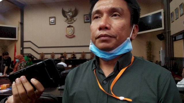 Kepala ULP Kota Makassar, Fuad Aziz. (Sulselsatu/Resti Setiawati).