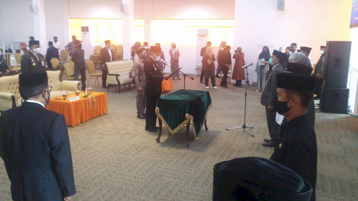 Taufan Pawe Lantik Pejabat Lingkup Pemkot Parepare