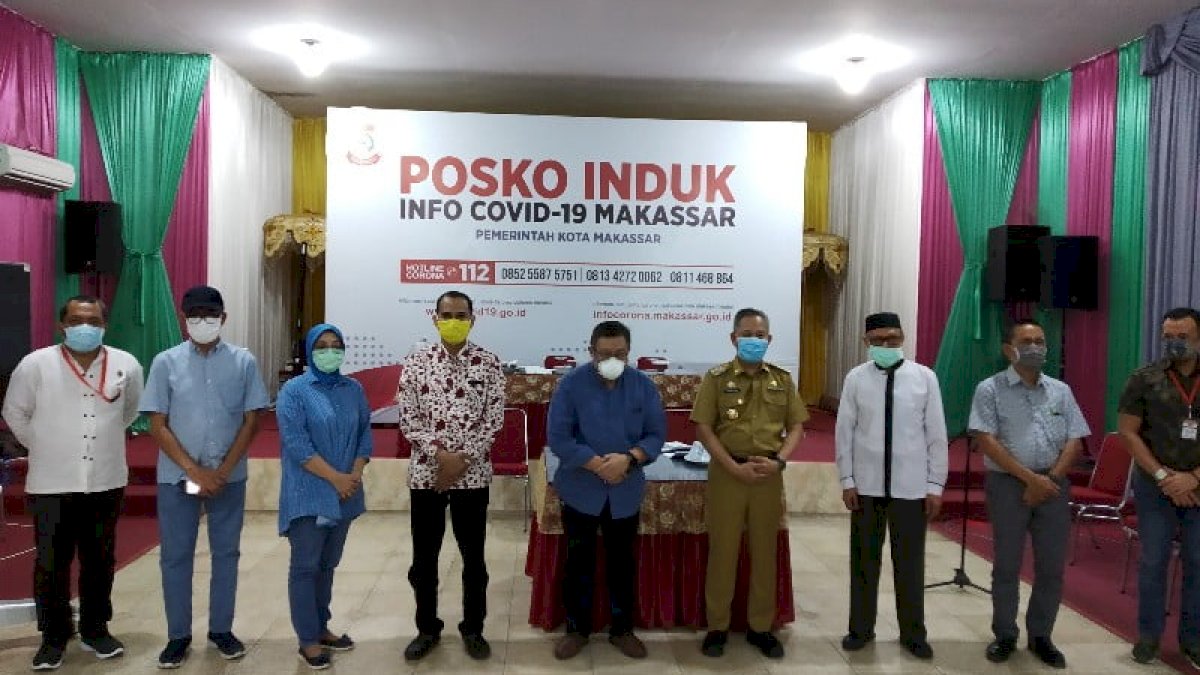 Yusran Buka Seminar Covid-19 IKABIOS Unhas