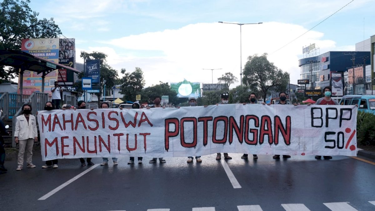 Aliansi Kabesma STMIK Dipanegara Tuntut Pemotongan Biaya Kuliah