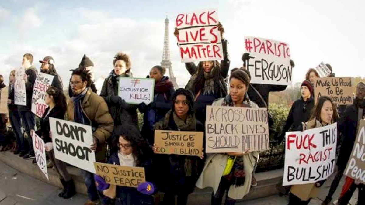 Senator AS Dapat Perlakuan Kasar Polisi Saat Ikut Demo Rasialisme Floyd