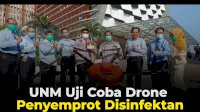 VIDEO: UNM Uji Coba Drone Penyemprot Cairan Disinfektan